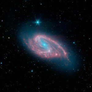 Спиральная галактика M66